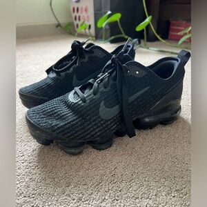 Nike Vapormax Tennis Shoes